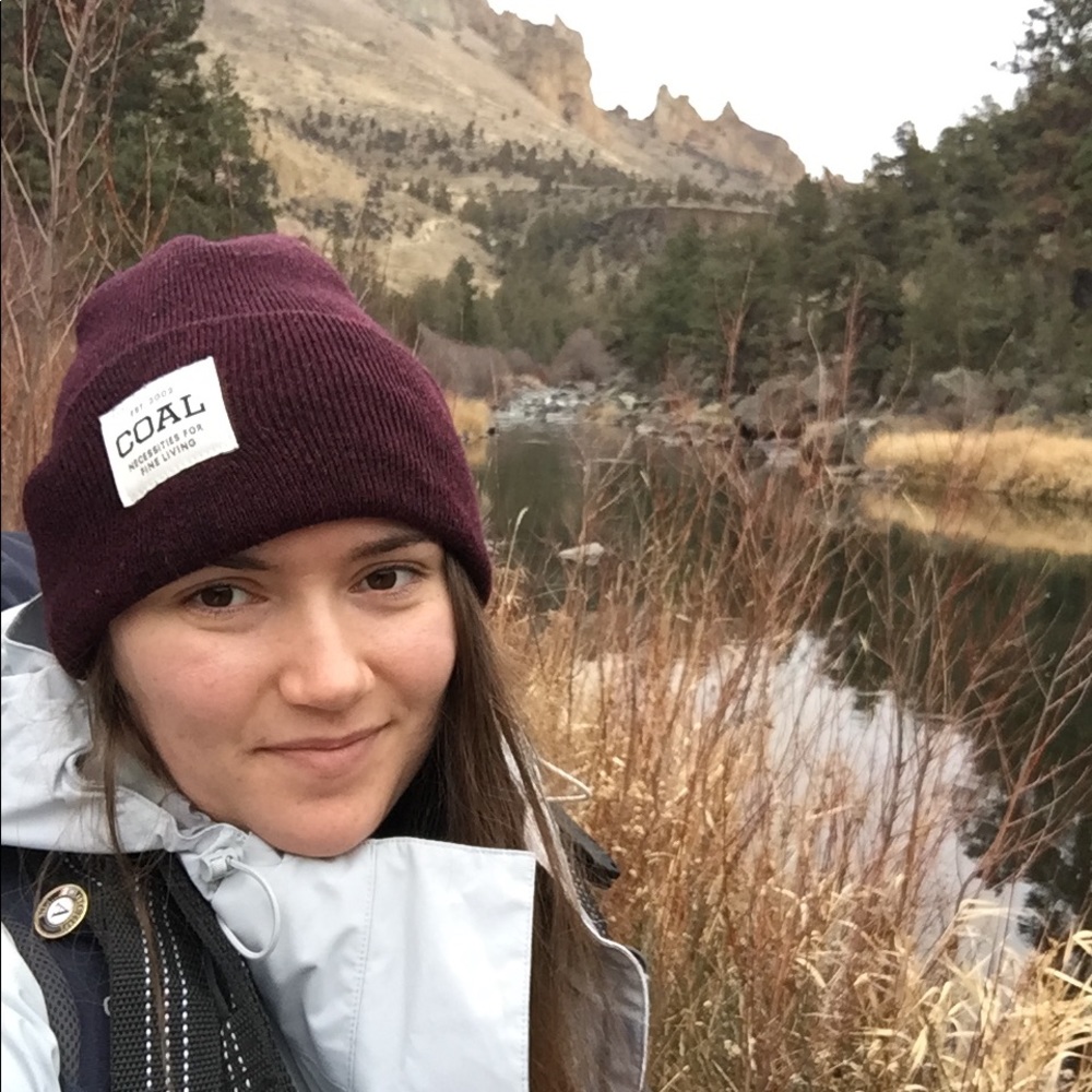 Meet your Posher, Courtney